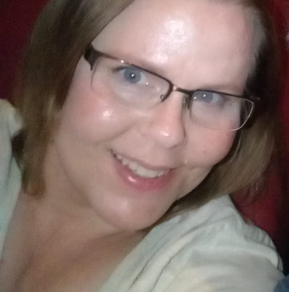 Meet your Posher, Rebekah